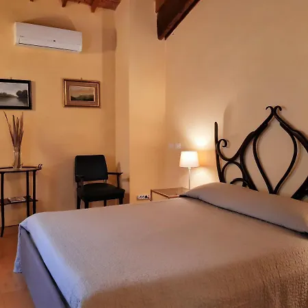 B&B Le Stanze del Belriguardo-3